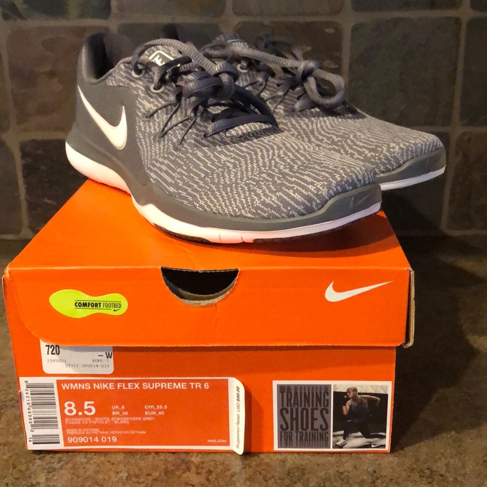 Nike Flex Supreme TR 6